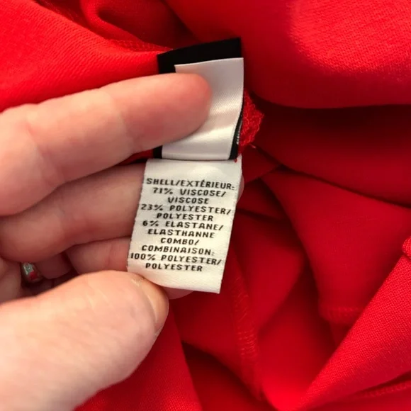 Diane Von Furstenberg Red Dress~Size 4 - Picture 3 of 7